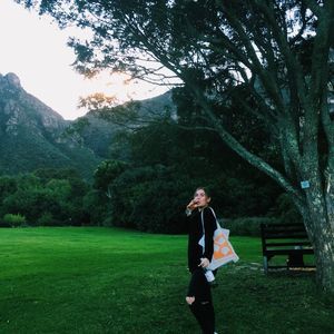 Meet your Posher, Jean